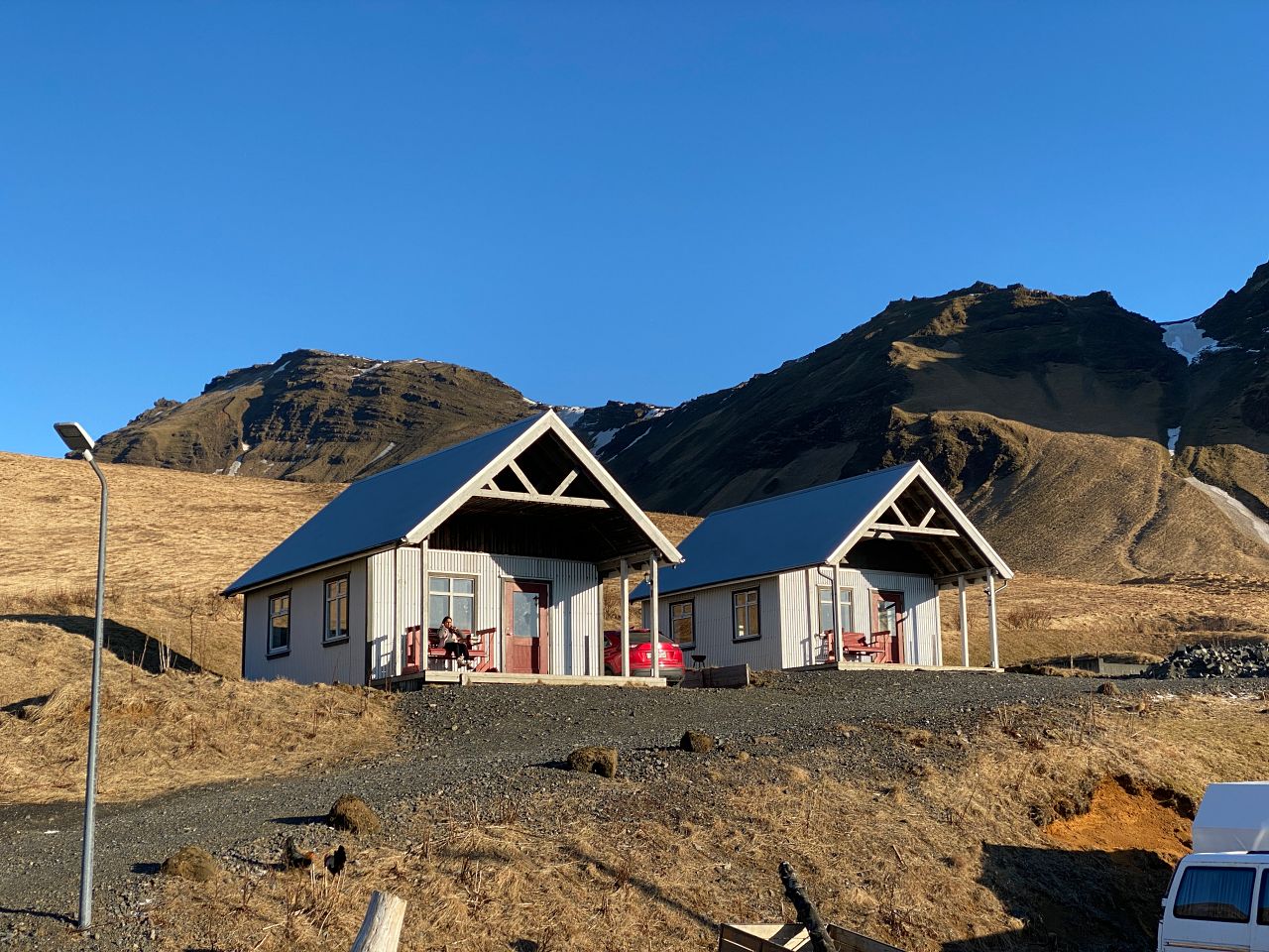 【冰島】雷尼斯黑沙灘 Reynisfjara Beach|黑沙灘成因、六邊型玄武岩柱 - 第3張圖 Reynisfjaraimg 2870