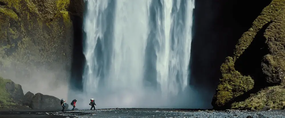 【冰島】彩虹瀑布 Skogafoss|斯科加爾瀑布《白日夢冒險王》拍攝場景 - 第8張圖 Skogafoss