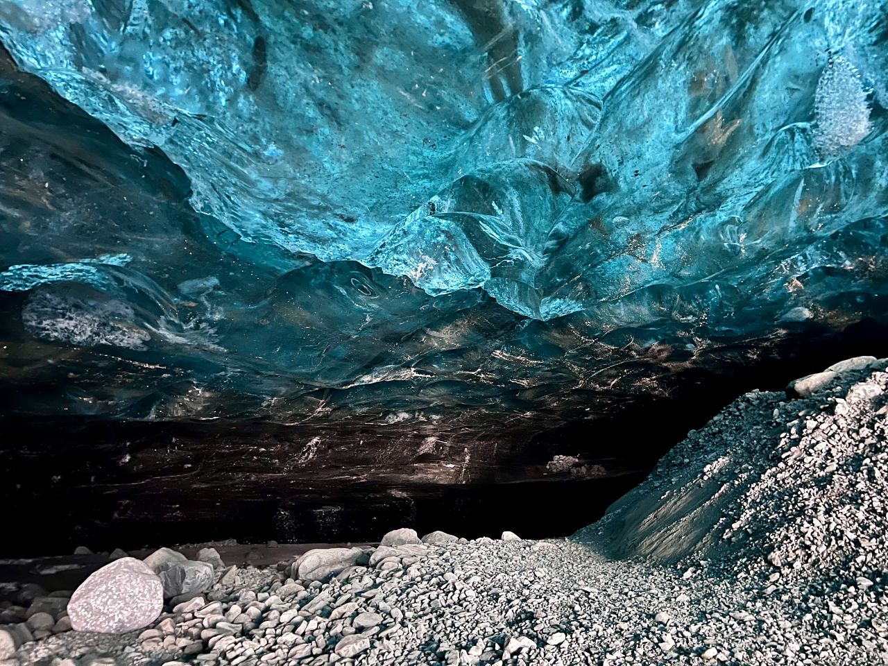 Blueicecave