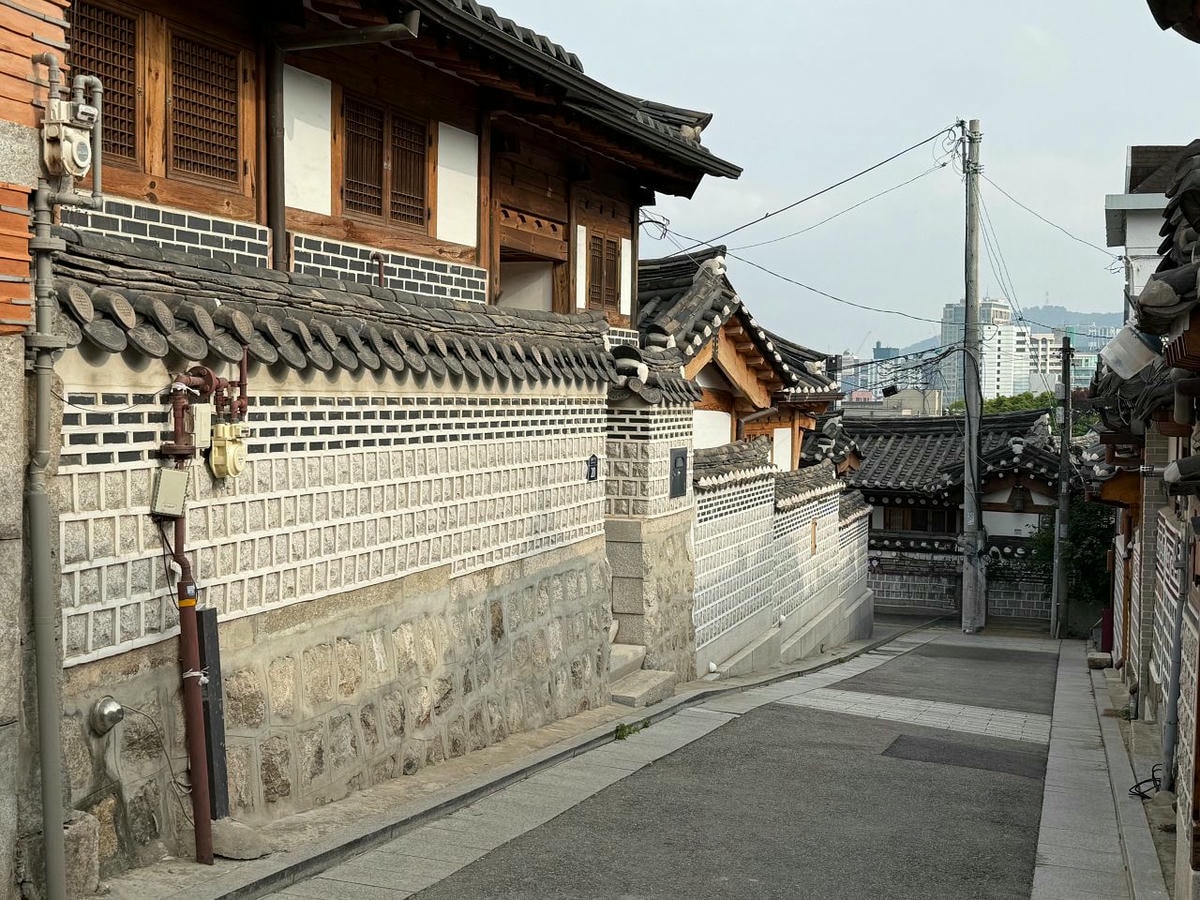 【韓國首爾】北村韓屋村攻略|北村八景、交通、開放時間、周圍美食推薦 - 第6張圖 Bukchonhanokimg 4587