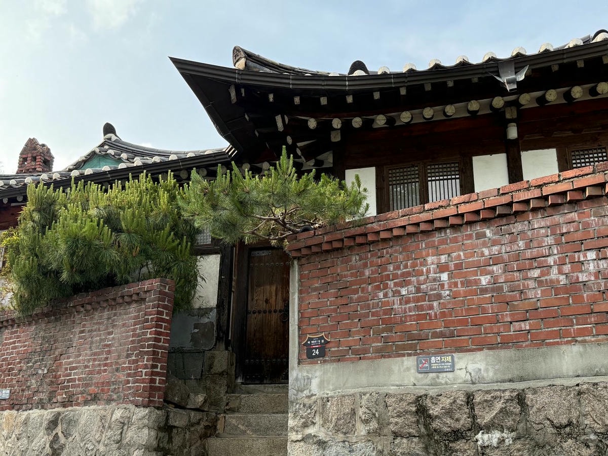 【韓國首爾】北村韓屋村攻略|北村八景、交通、開放時間、周圍美食推薦 - 第8張圖 Bukchonhanokimg 4597