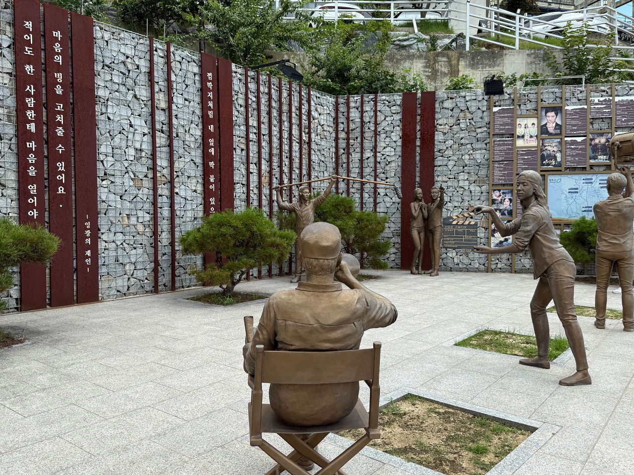 【韓國清州壽岩谷壁畫村】清州景點一日散步行程|藝術牆面、觀景台、咖啡街推薦 - 第16張圖 Suamgolimg 6076