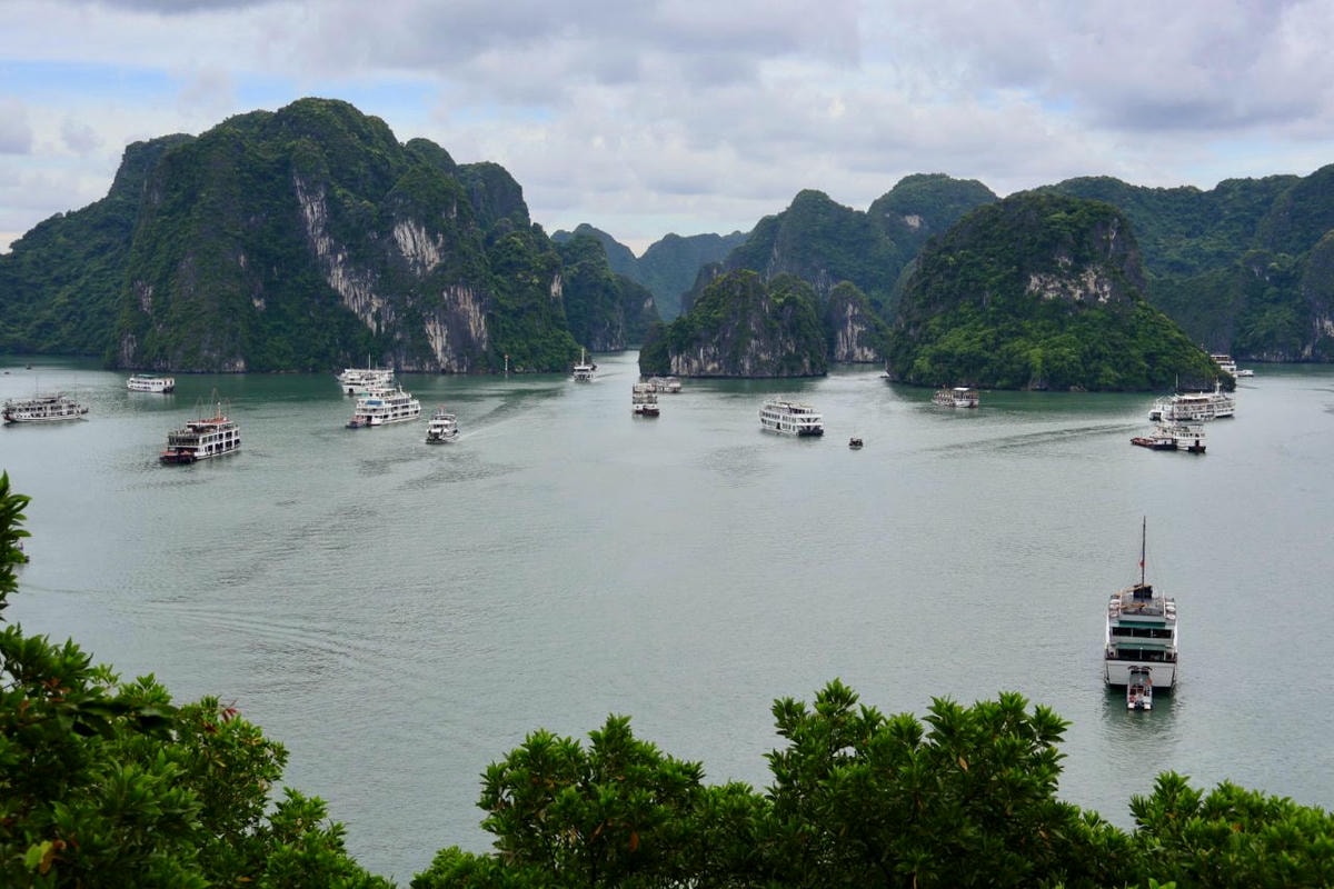 下龍灣必訪景點:驚訝洞與英雄島詳細介紹與遊玩重點 - 第20張圖 Titop
