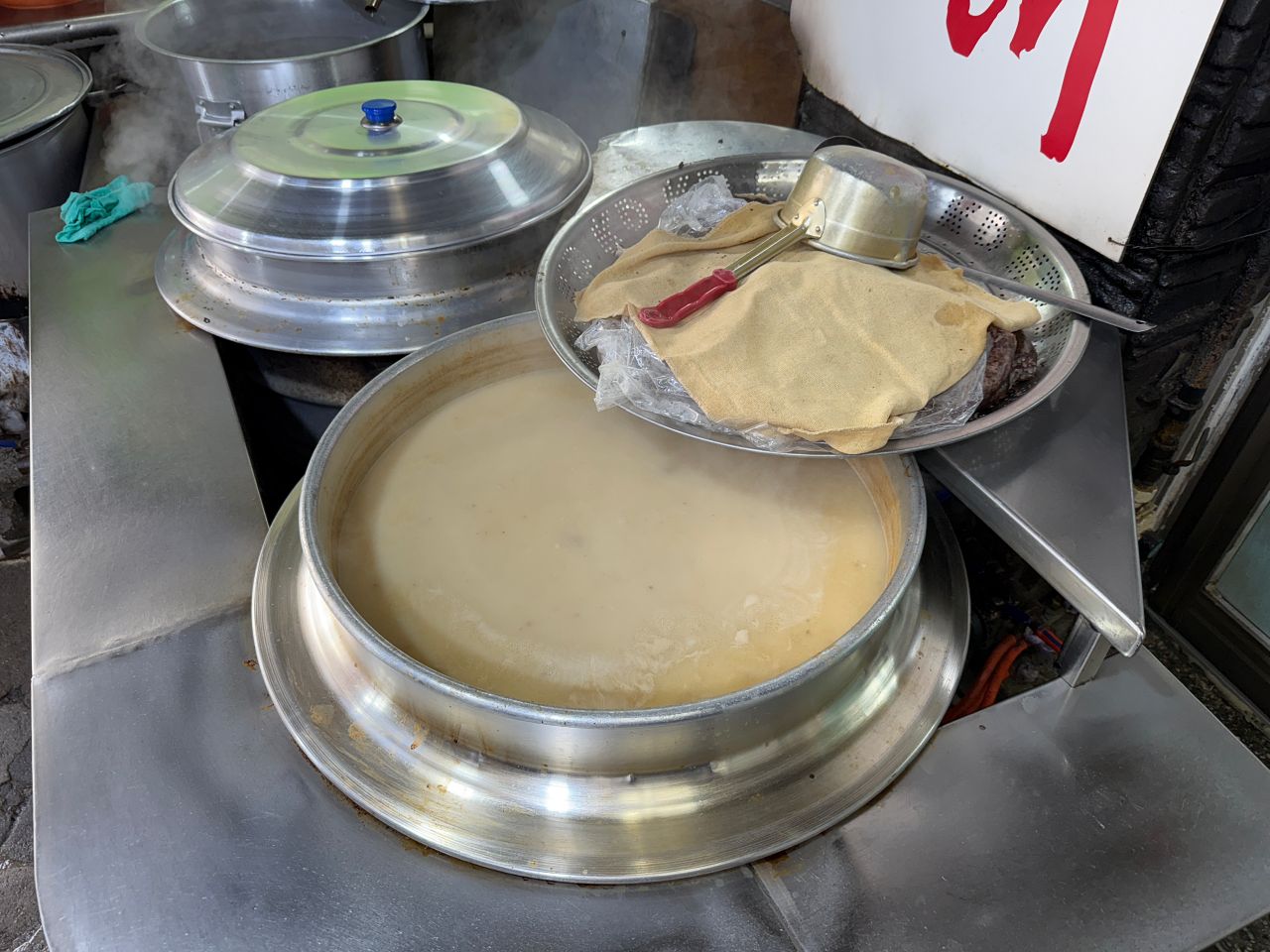 【清州六街市場必吃】新家德血腸湯飯 새가덕순대|在地人推薦的湯飯和炒肥腸 - 第2張圖 Saegadeoksundaeimg 5889