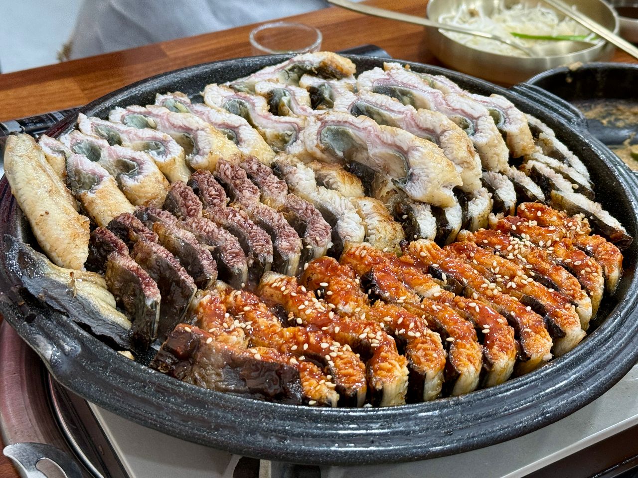 【清州美食推薦】成鰻淡水鰻魚 성만민물장어|韓式烤鰻魚三吃、鰻魚湯必點! - 第6張圖 Seongmanimg 6185