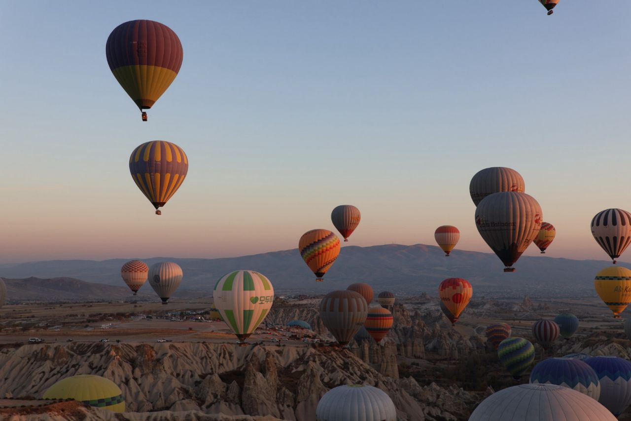 卡帕多奇亞熱氣球完整攻略｜季節、預訂方式、注意事項、心得與追熱氣球景點