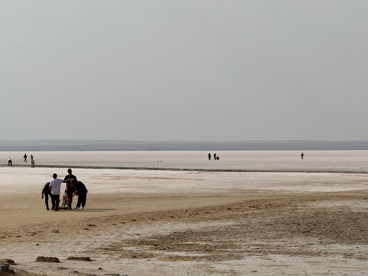 土耳其圖茲湖 (Tuz Gölü) 超完整攻略：粉紅湖季節、天空之鏡、交通與心得