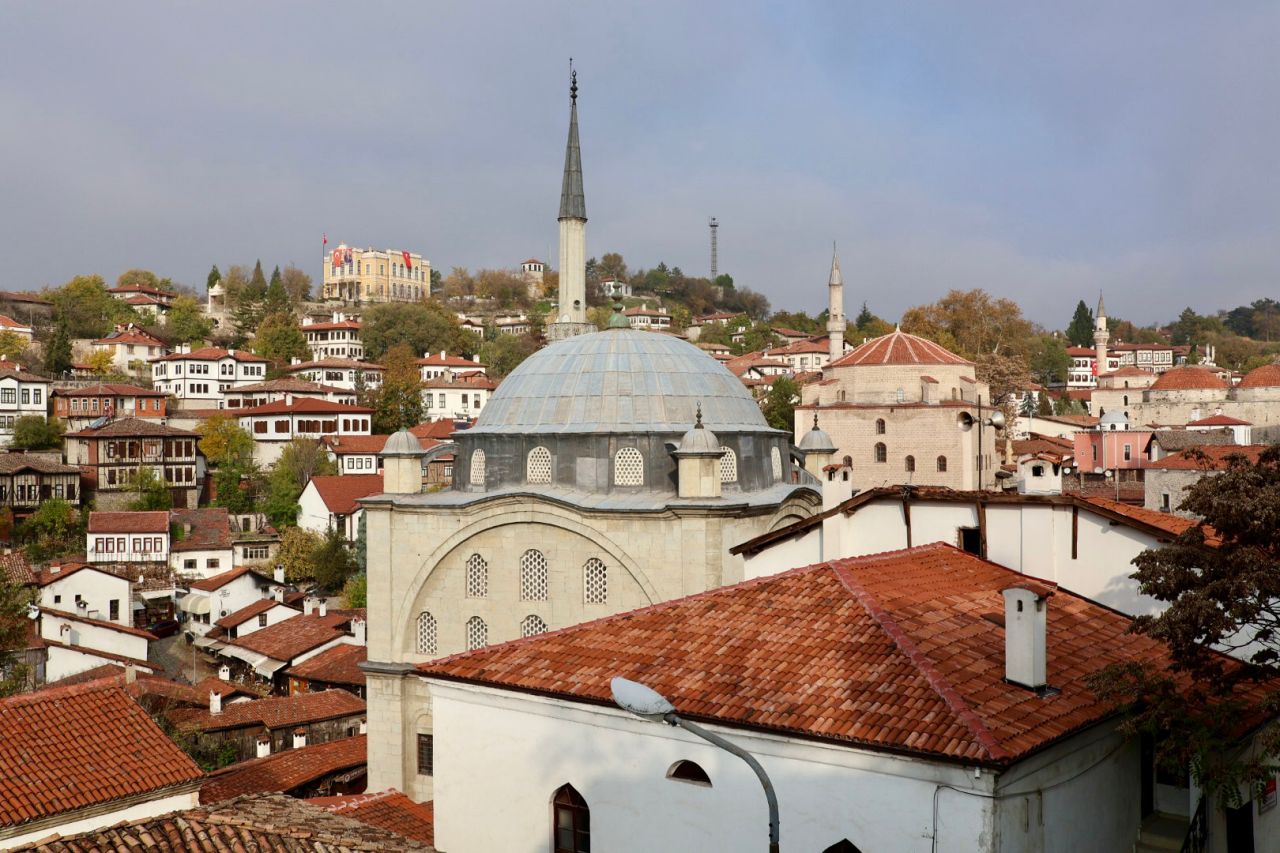 土耳其番紅花城 Safranbolu 旅遊攻略｜交通、鄂圖曼建築、必去景點、老城散步心得與體驗