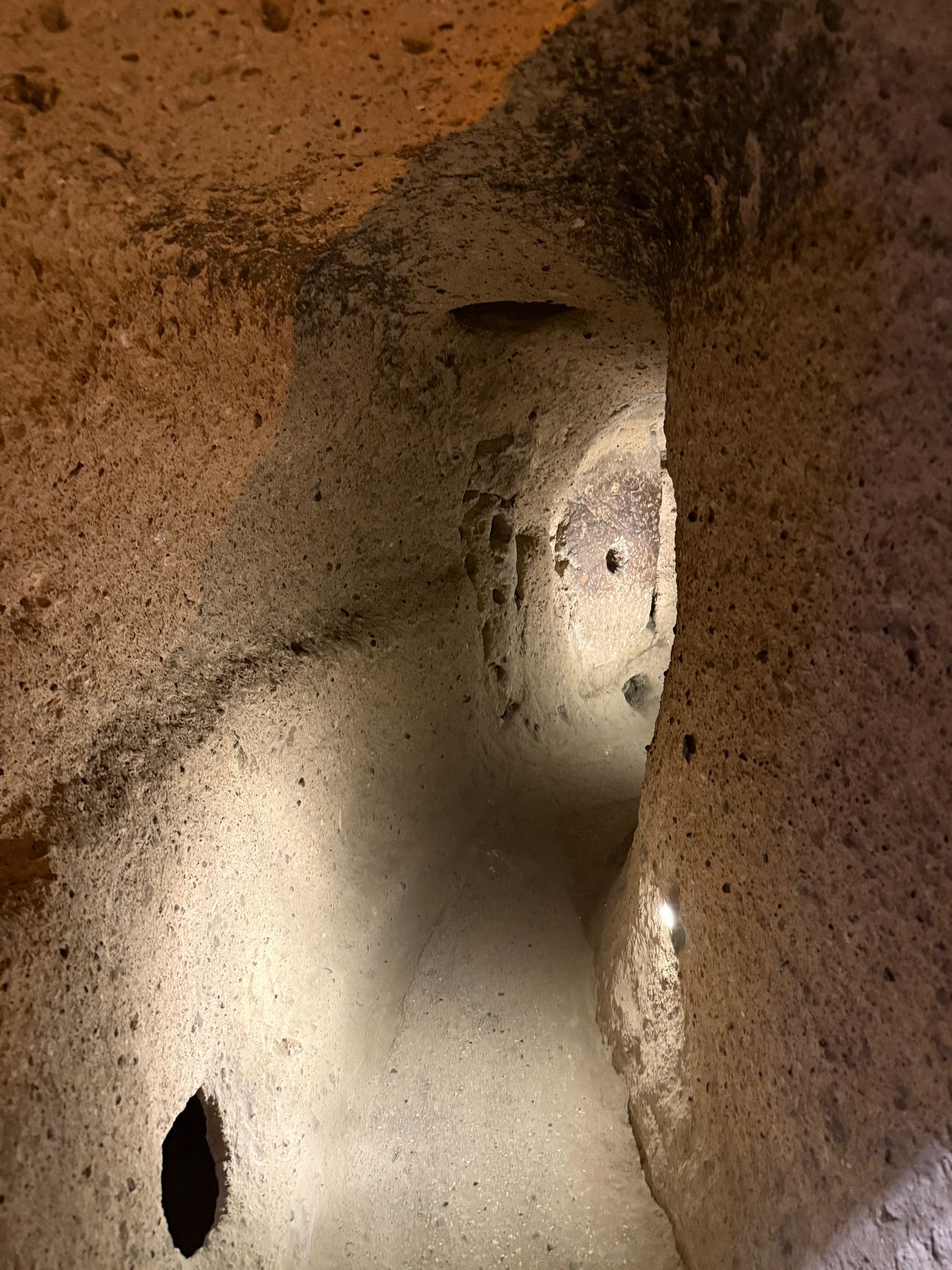 凱馬克勒地下城攻略｜卡帕多奇亞最寬廣地下城，門票、參觀路線與歷史完整介紹