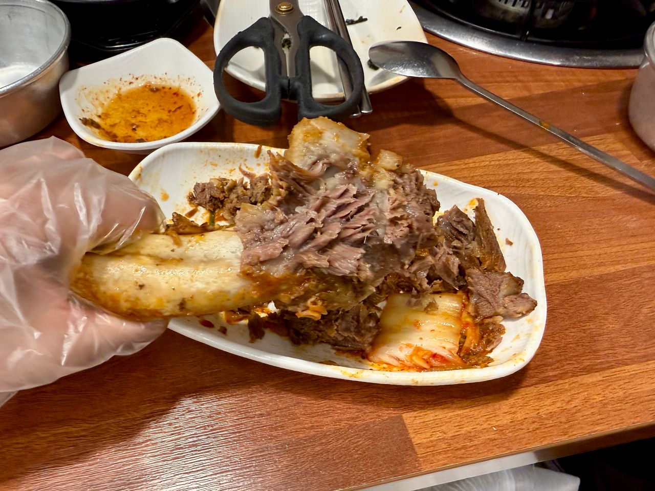 濟州島細花排骨｜辣燉牛排骨鍋、菜單、價位、咸德店候位全記錄